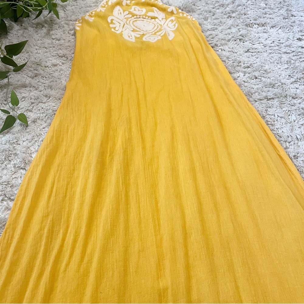 Gianni Bini halter summer maxi beach dress or coverup - Picture 3 of 12